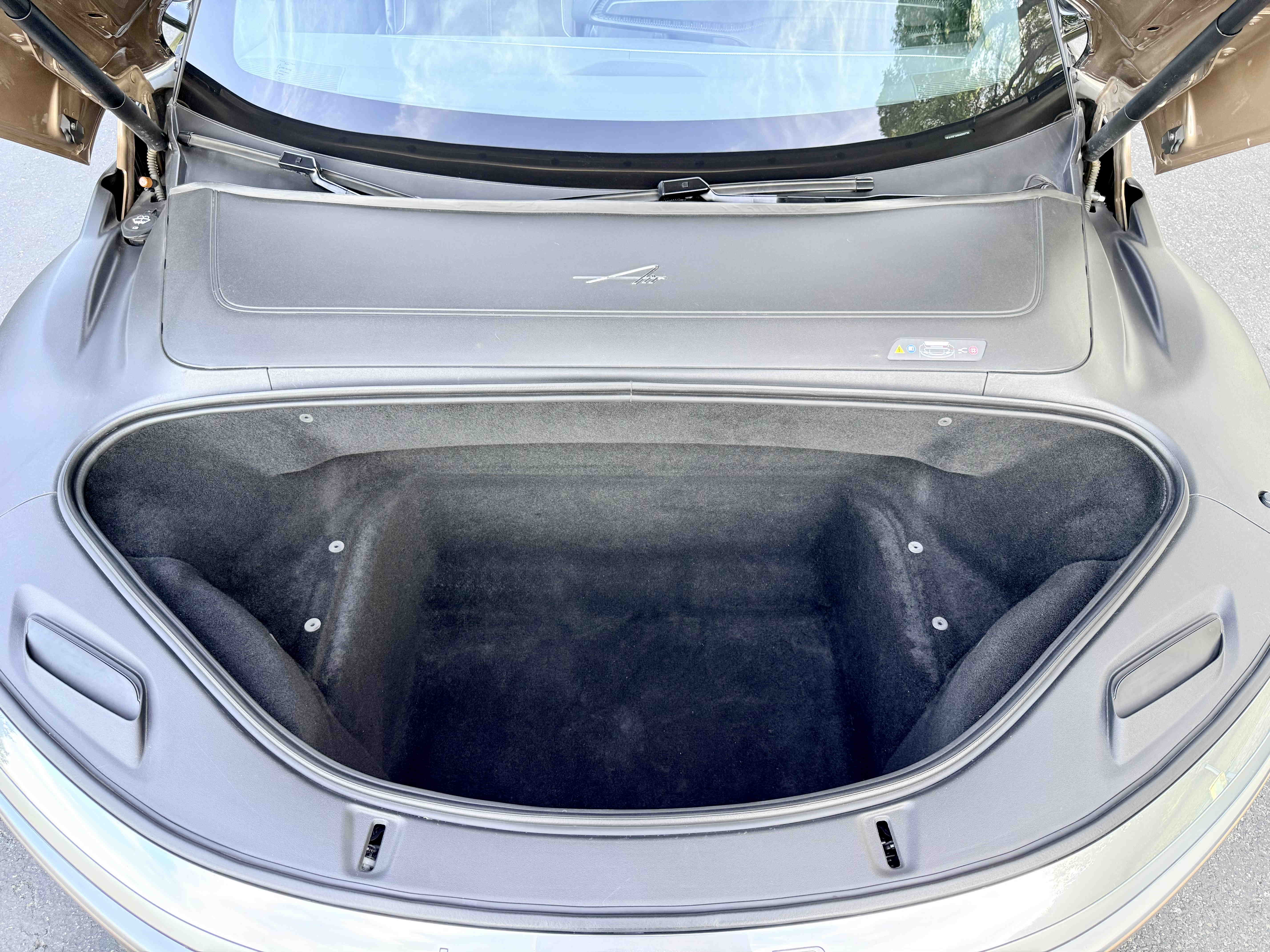 Frunk interior